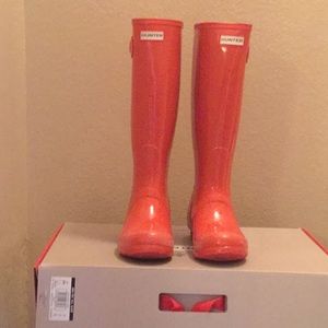 Hunter tall high gloss rain boots